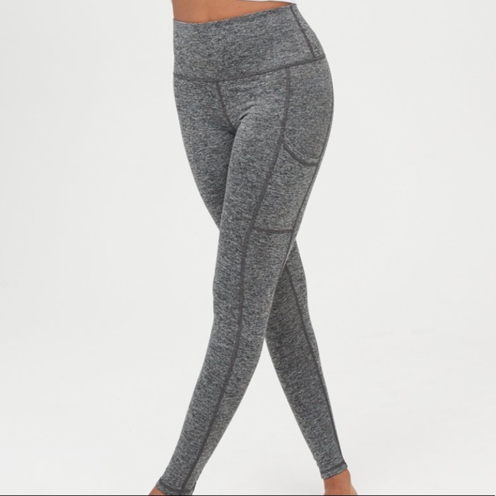 Aerie Leggings with Pockets!